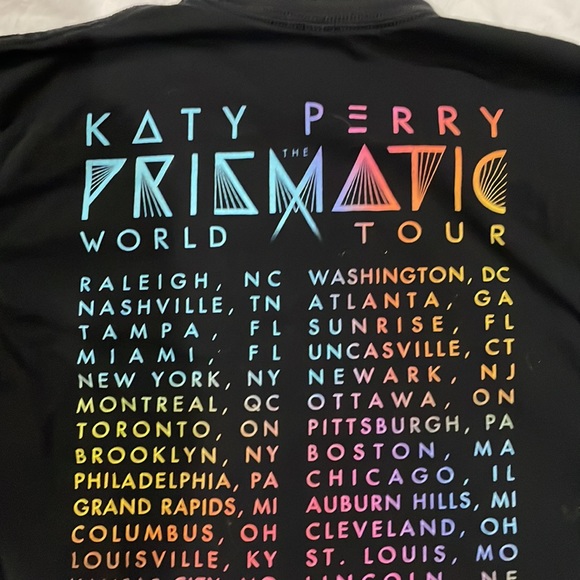 Katy Perry Prizmatic world tour t-shirt - Picture 4 of 7